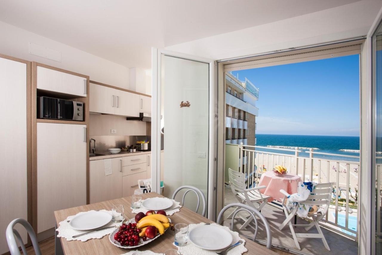 Beach Residence Gabicce Mare Exterior foto