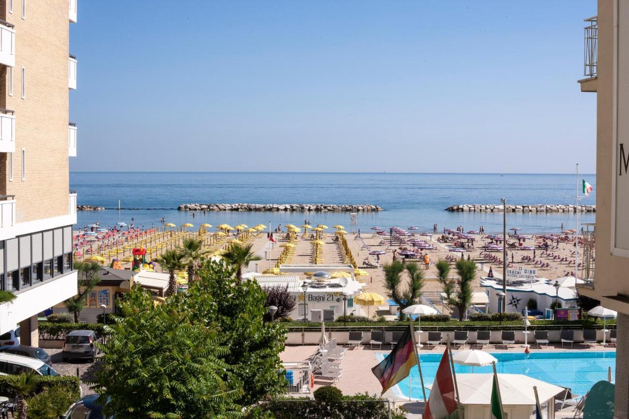 Beach Residence Gabicce Mare Exterior foto